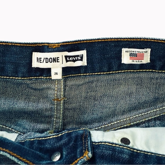 RE/DONE | Levi's "The Short" in Blue No Destruction Size 26 NWT - Picture 3 of 9